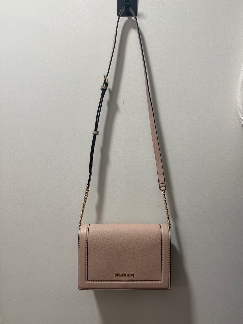 Michael Kors Pale Pink Saffiano Leather Chain Crossbody - Picture 8 of 14